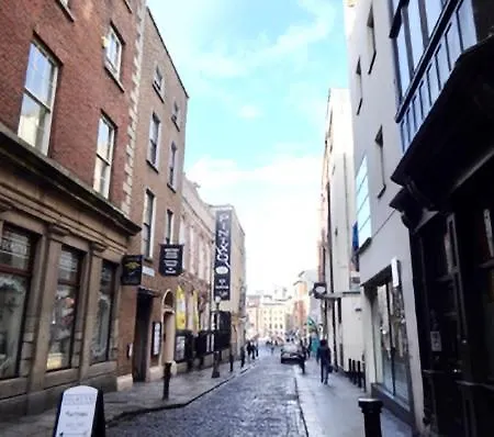 Spacious In Temple Bar